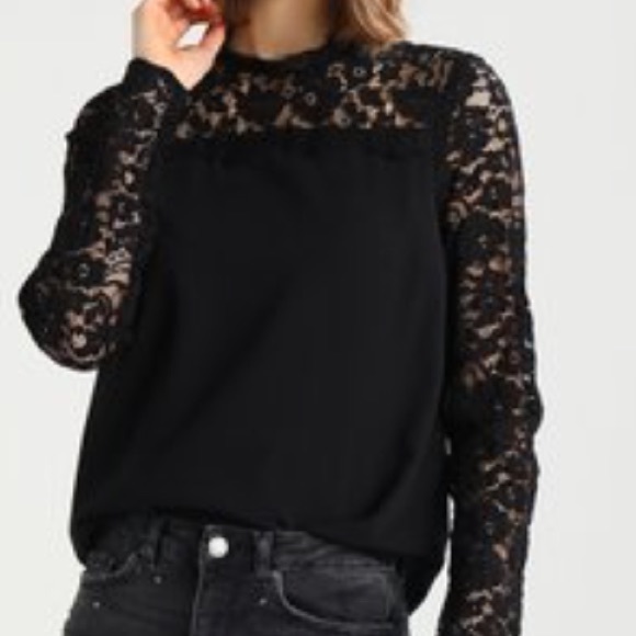 Joseph A Tops - Joseph A Lace Top